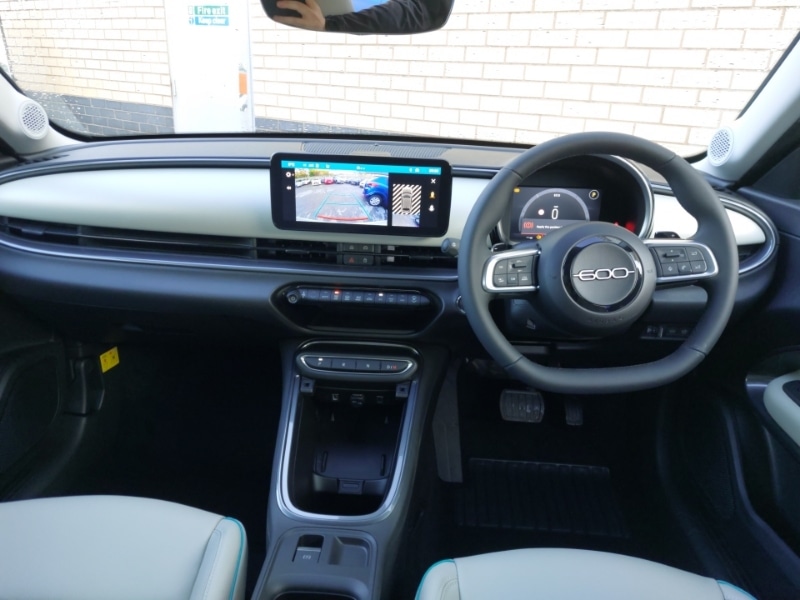 Used Fiat 600 2025 for sale - 76707998: Photo 2