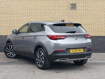 Used Vauxhall Grandland X 2018 for sale - 76269179: Photo 3