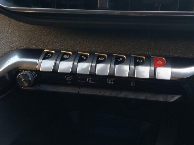 Used Peugeot 3008 2021 for sale - 76795535: Photo 15