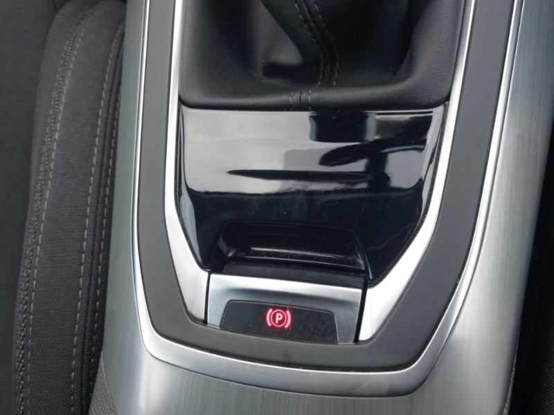 Used Peugeot 308 2016 for sale - 77669594: Photo 18