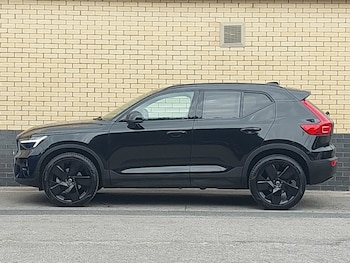 Used Volvo XC40 2025 for sale - 79074410: Photo