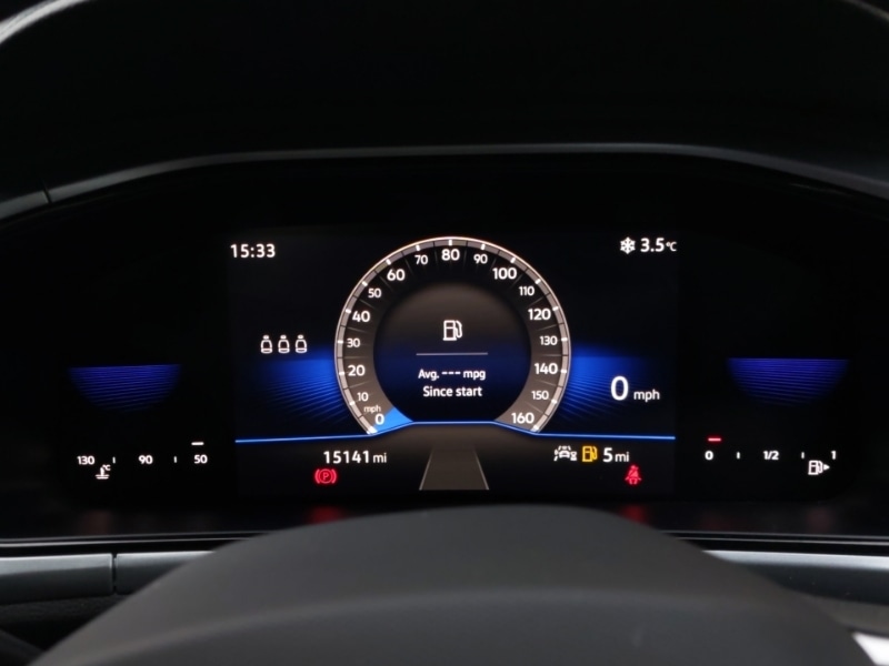 Used Volkswagen T-Roc 2023 for sale - 77114547: Photo 10