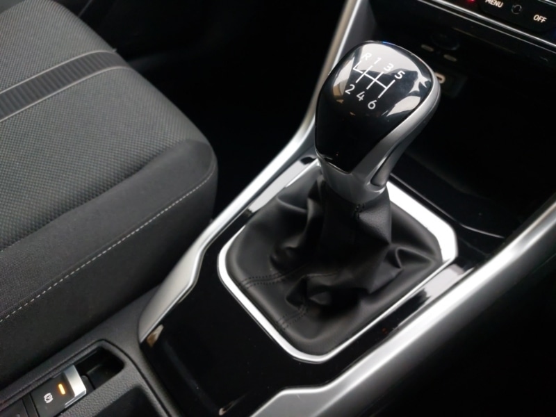 Used Volkswagen T-Roc 2023 for sale - 77114547: Photo 16