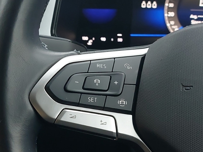 Used Volkswagen T-Roc 2023 for sale - 77114547: Photo 17