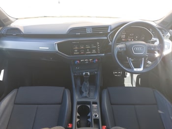 Used Audi Q3 2021 for sale - 78342935: Photo