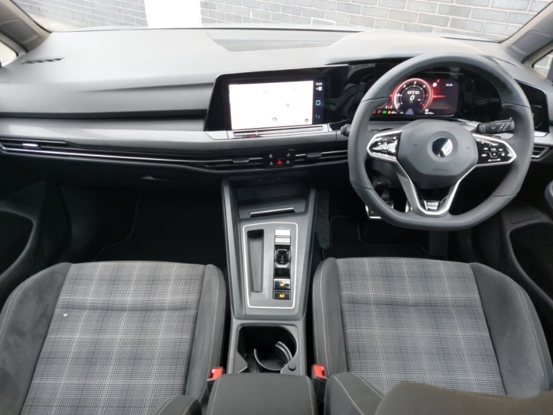 Used Volkswagen Golf 2021 for sale - 78178939: Photo 2