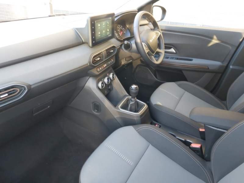 Used Dacia Sandero Stepway 2024 for sale - 76963842: Photo 5