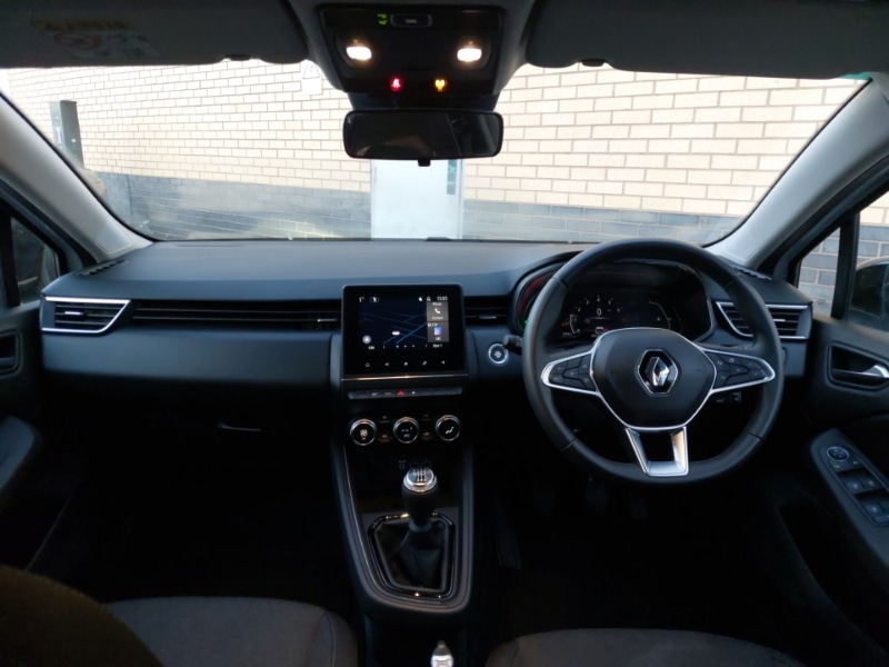 Used Renault Clio 2022 for sale - 77105330: Photo 2