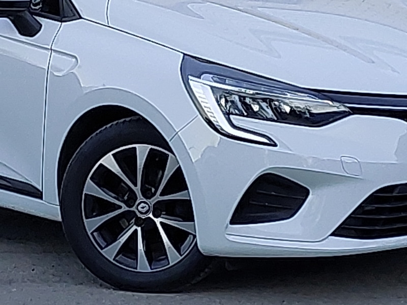 Used Renault Clio 2022 for sale - 77105330: Photo 9