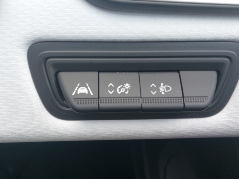 Used Renault Clio 2023 for sale - 77034899: Photo 15