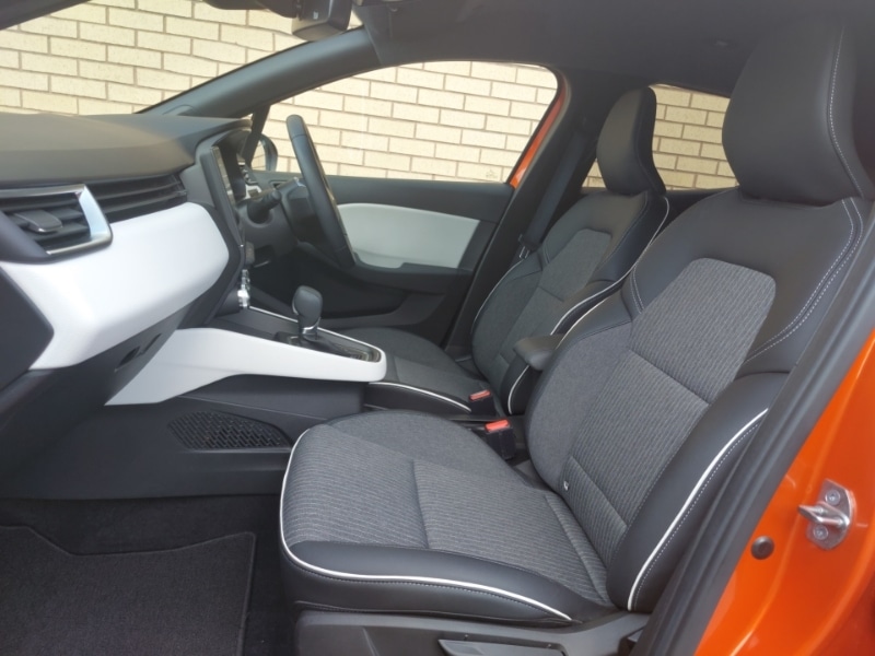 Used Renault Clio 2023 for sale - 77034899: Photo 5