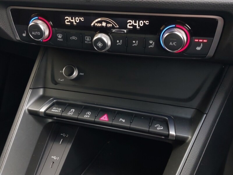 Used Audi Q3 2022 for sale - 77873925: Photo 15