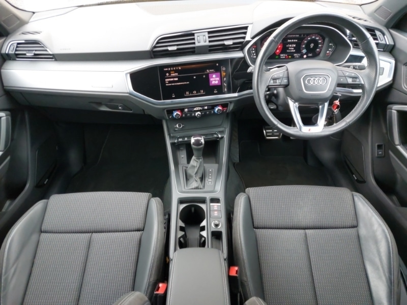 Used Audi Q3 2022 for sale - 77873925: Photo 2