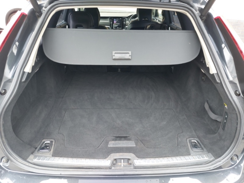 Used Volvo V90 2019 for sale - 78093599: Photo 8