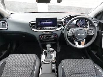 Used Kia Ceed 2025 for sale - 75656679: Photo