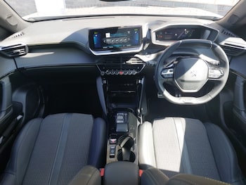 Used Peugeot 2008 2023 for sale - 78456029: Photo