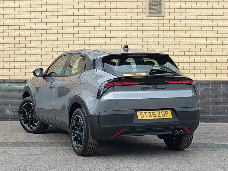 Used Alfa Romeo Junior 2025 for sale - 76493525: Photo 3