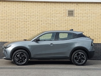 Used Alfa Romeo Junior 2025 for sale - 76493525: Photo