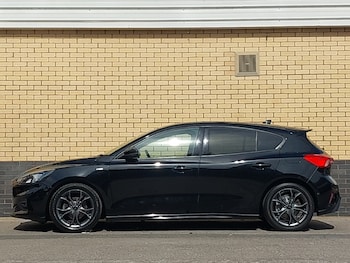 Used Ford Focus 2018 for sale - 79440235: Photo