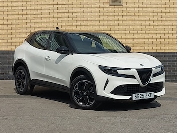 Used Alfa Romeo Junior 2025 for sale - 75513840: Photo