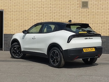 Used Alfa Romeo Junior 2025 for sale - 75513840: Photo