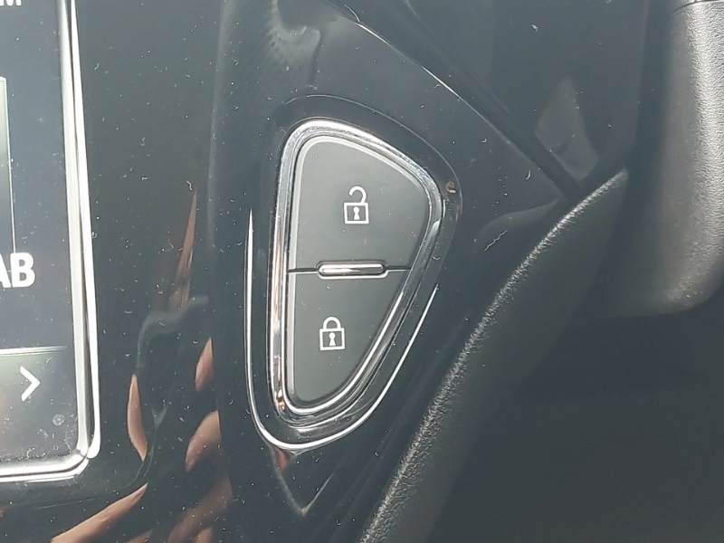 Used Vauxhall Corsa 2017 for sale - 76309246: Photo 17