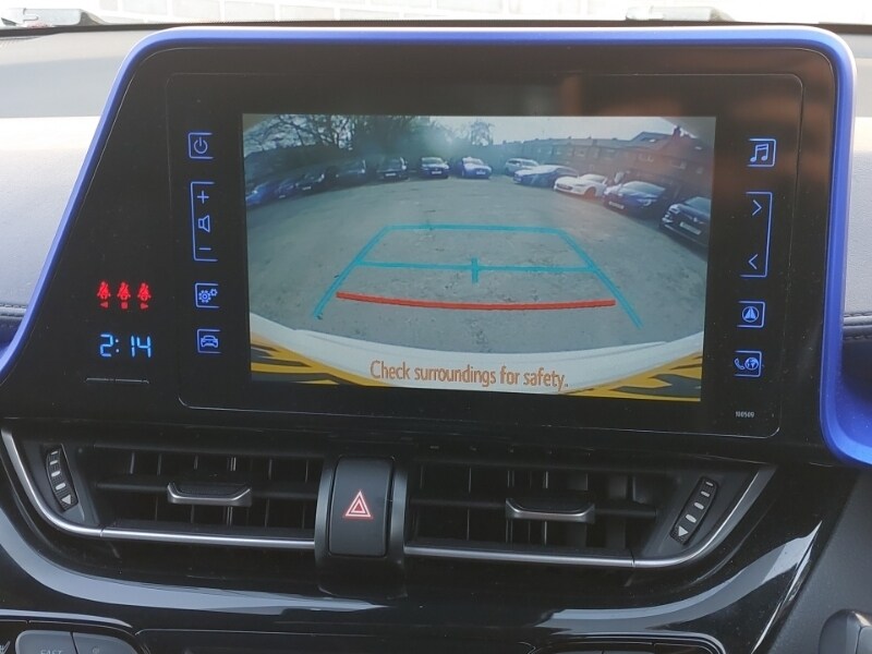 Used Toyota C-HR 2018 for sale - 77963979: Photo 11