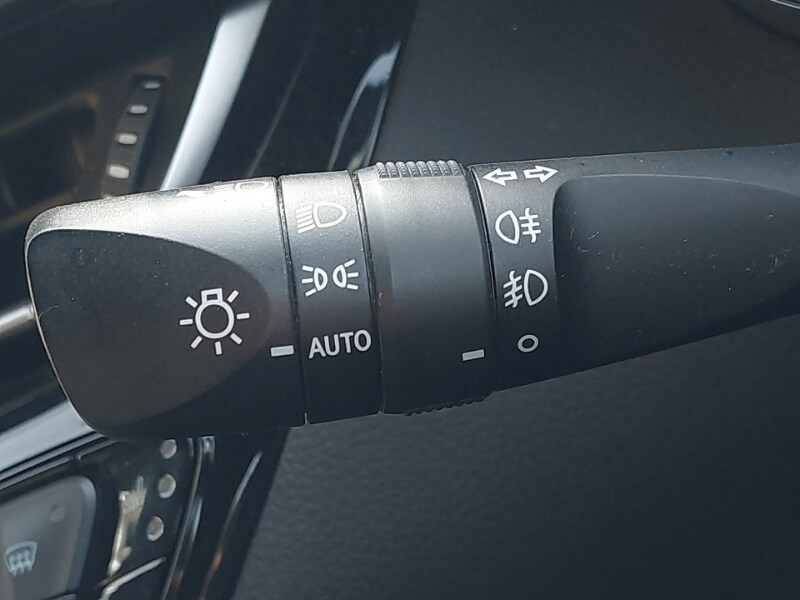 Used Toyota C-HR 2018 for sale - 77963979: Photo 18