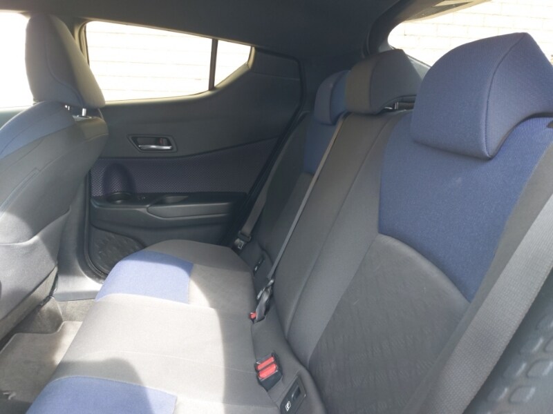 Used Toyota C-HR 2018 for sale - 77963979: Photo 6