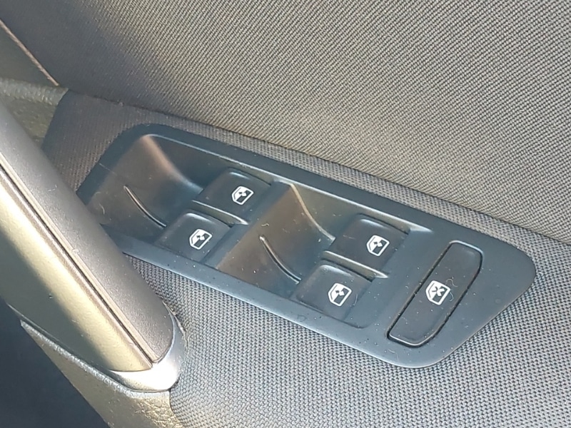 Used Volkswagen Golf 2019 for sale - 78113302: Photo 14