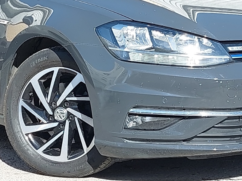 Used Volkswagen Golf 2019 for sale - 78113302: Photo 9