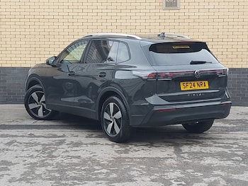 Used Volkswagen Tiguan 2024 for sale - 76498165: Photo