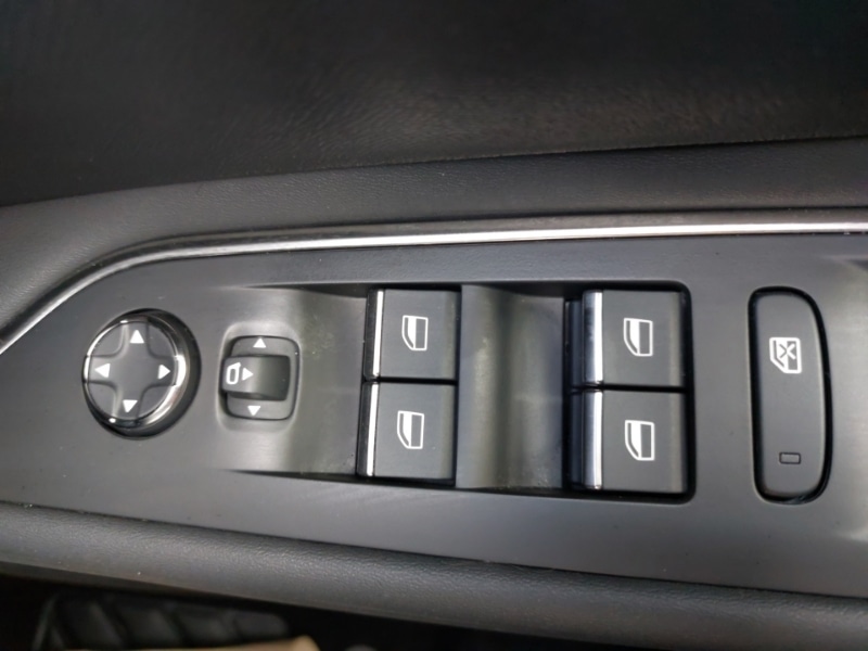 Used Peugeot 3008 2024 for sale - 76484009: Photo 15