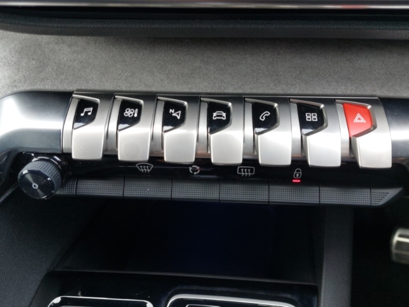 Used Peugeot 3008 2024 for sale - 76484009: Photo 18