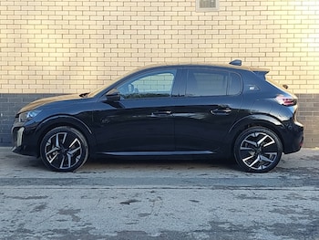 Used Peugeot 208 2025 for sale - 76788838: Photo