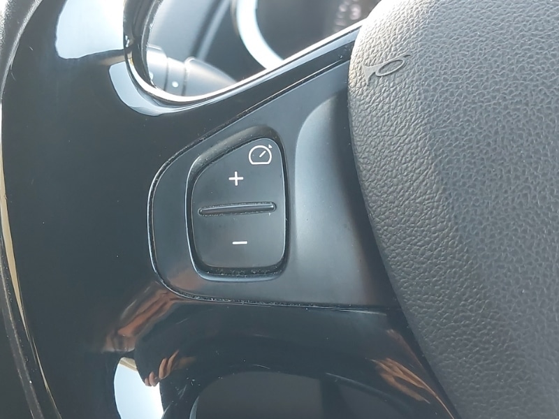 Used Renault Clio 2016 for sale - 76695977: Photo 12