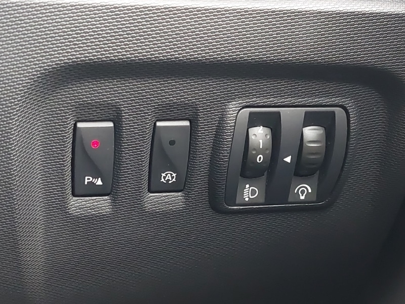 Used Renault Captur 2016 for sale - 76834132: Photo 16