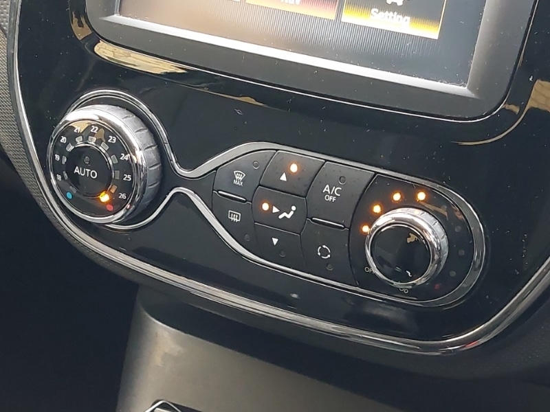 Used Renault Captur 2016 for sale - 76834132: Photo 18