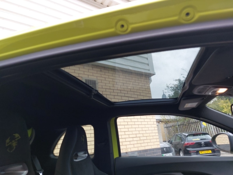 Used Abarth 500 2023 for sale - 76864409: Photo 12