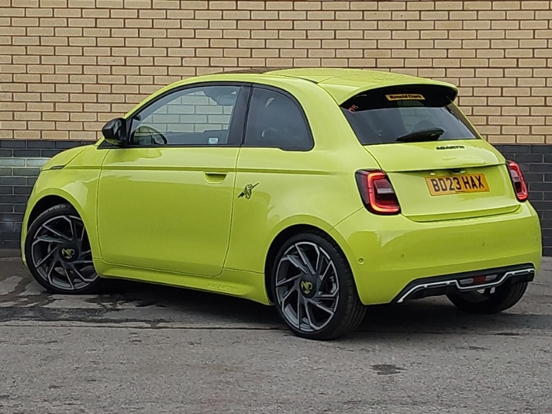 Used Abarth 500 2023 for sale - 76864409: Photo 3