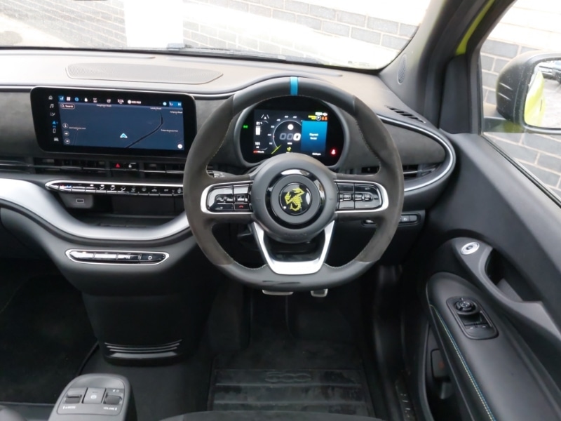 Used Abarth 500 2023 for sale - 76864409: Photo 7