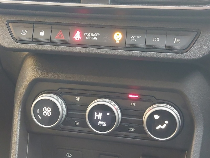 Used Dacia Sandero Stepway 2024 for sale - 77536529: Photo 17