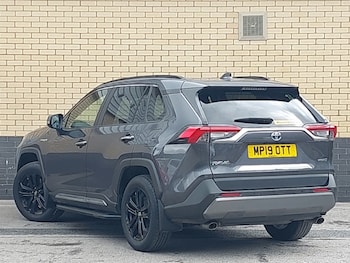 Used Toyota RAV4 2019 for sale - 78928207: Photo