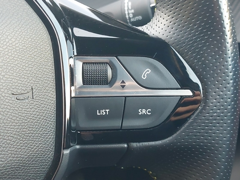 Used Peugeot 2008 2022 for sale - 76656748: Photo 13