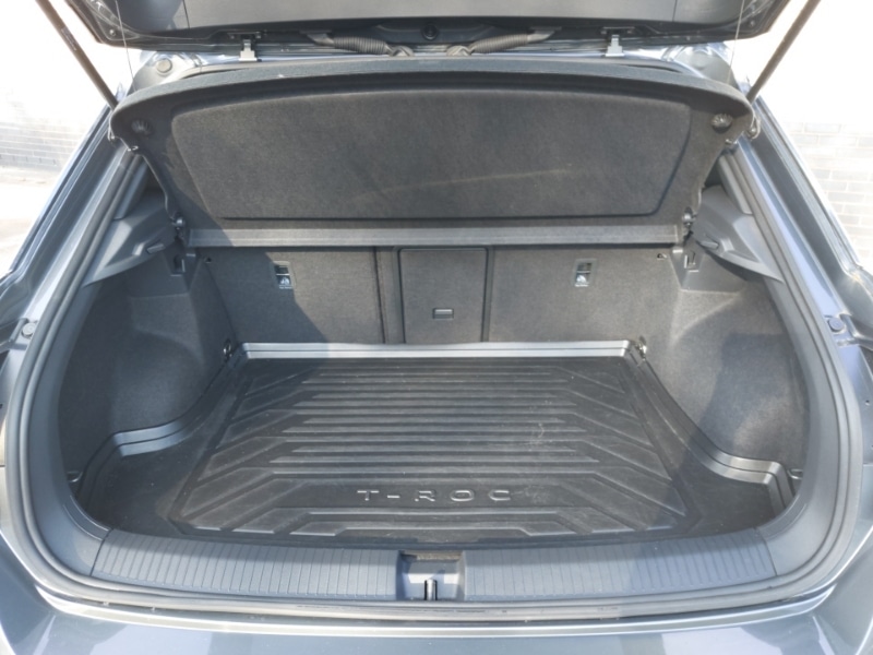 Used Volkswagen T-Roc 2024 for sale - 77938876: Photo 8