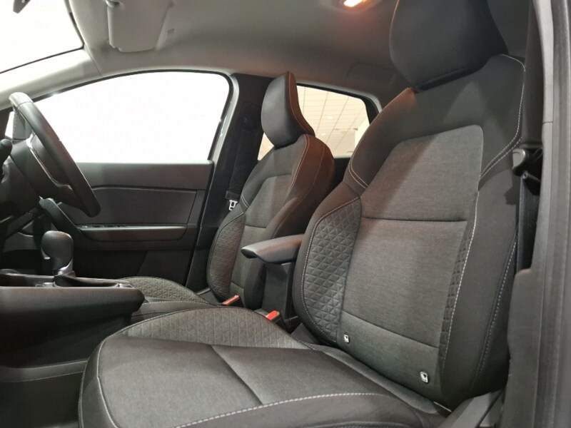 Used Renault Captur 2023 for sale - 78151245: Photo 12