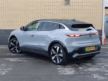 Used Renault Megane E Tech 2024 for sale - 76471720: Photo