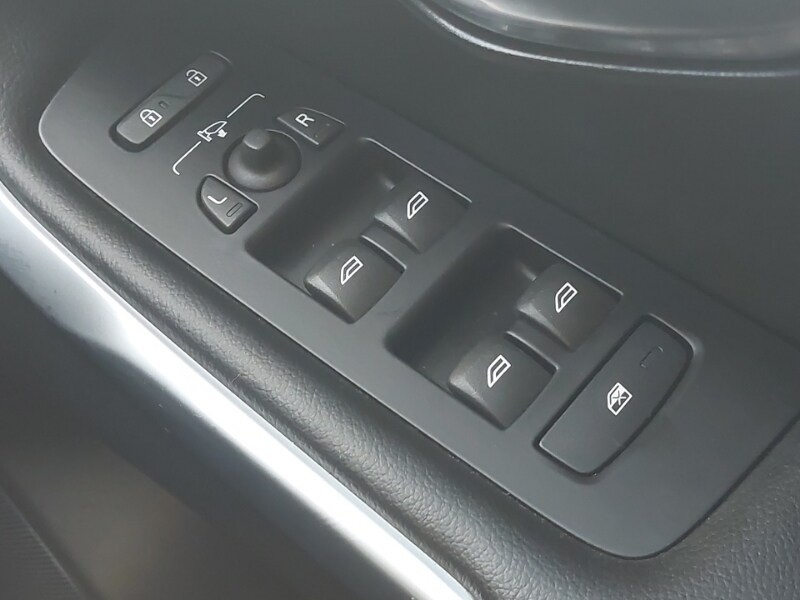 Used Volvo V40 2019 for sale - 76815867: Photo 19