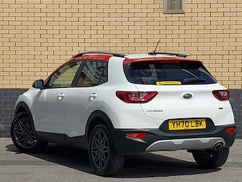 Used Kia Stonic 2020 for sale - 78669692: Photo