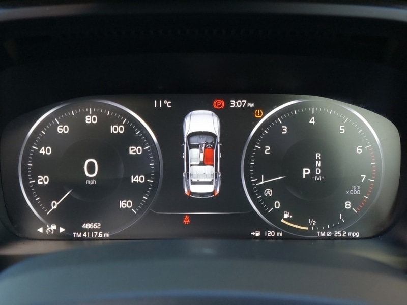 Used Volvo XC40 2019 for sale - 76392968: Photo 10